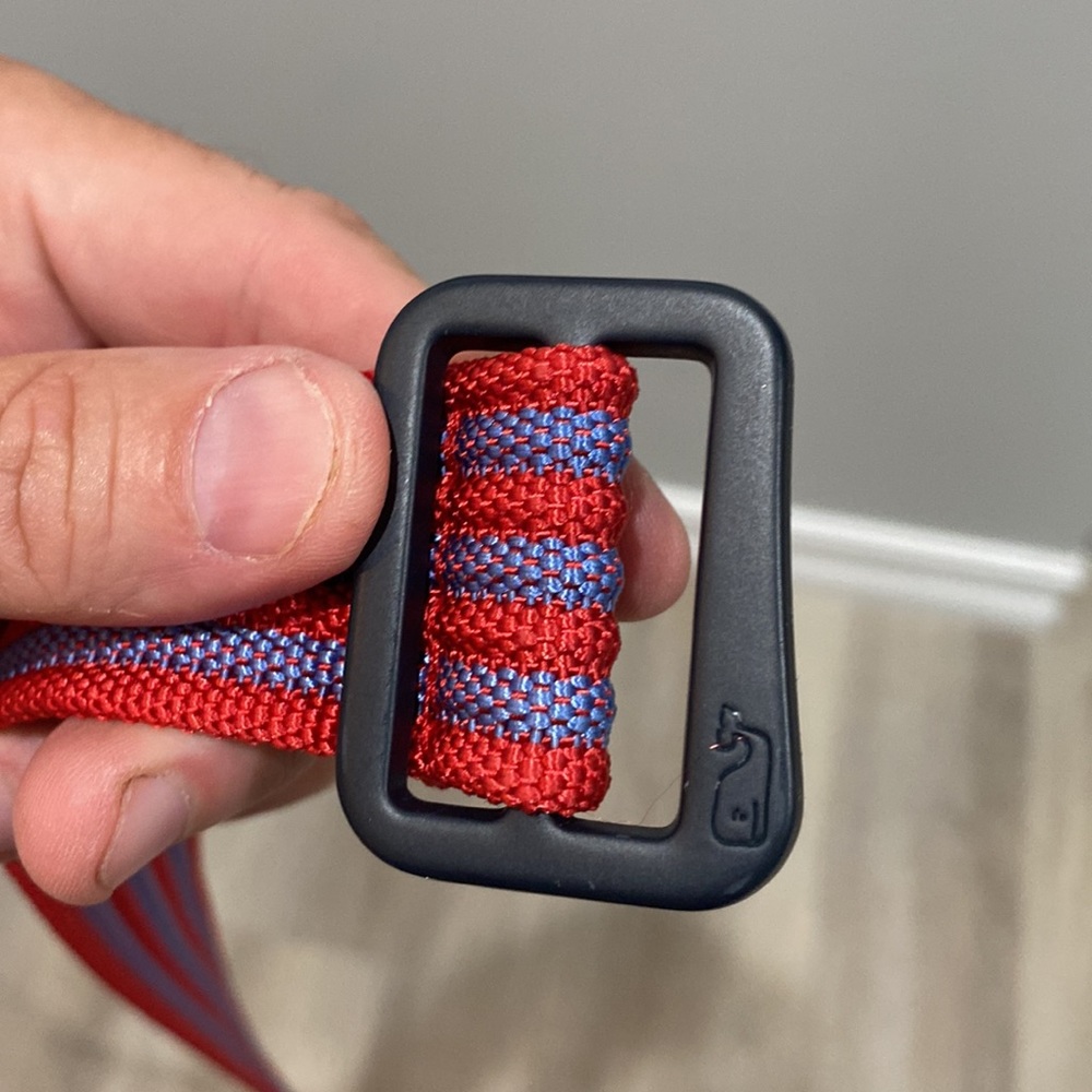 Euc Vineyard Vines D Loop Belt - image 2